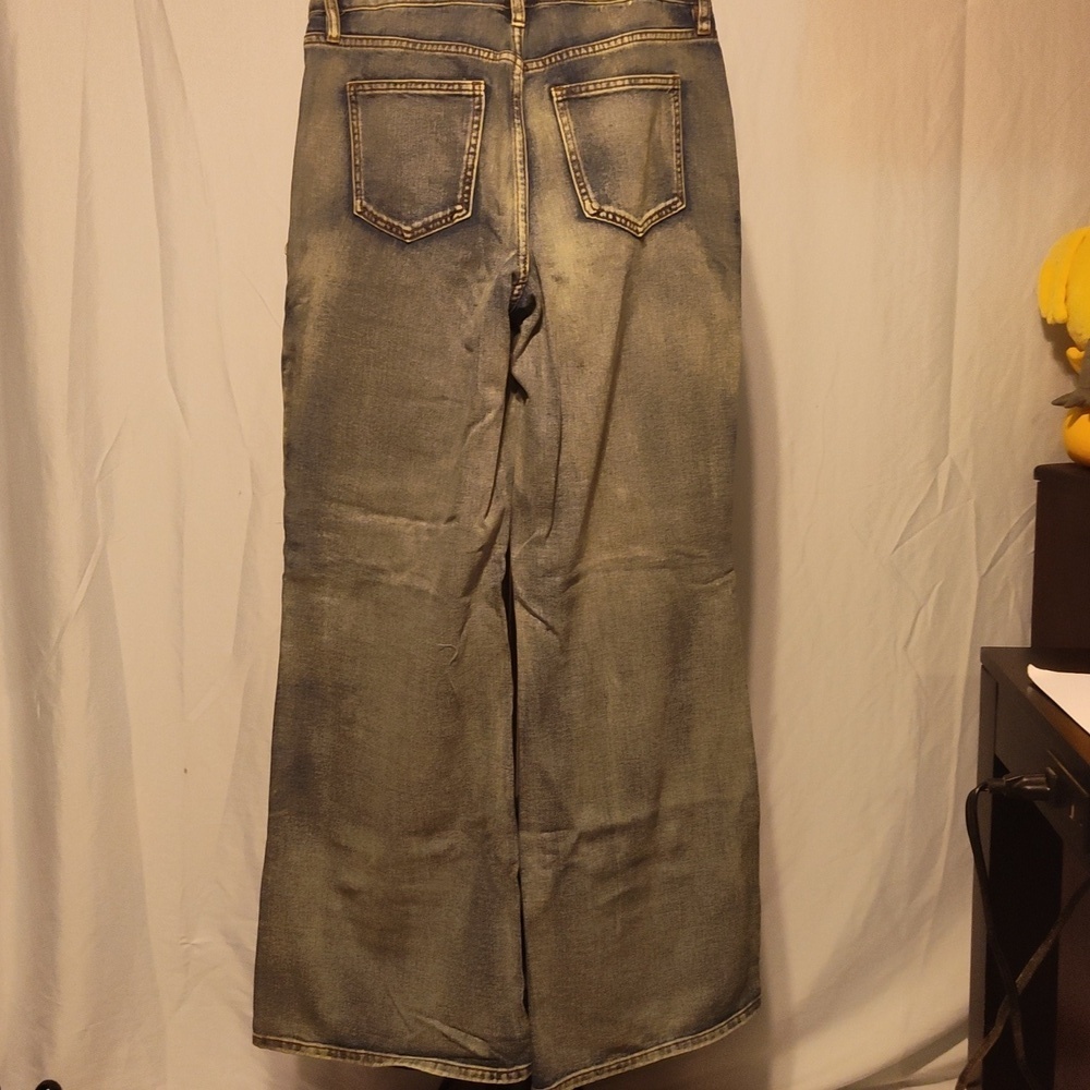 Fashion Nova Women's Size 7 Making It Work Tinted Cargo Jeans - Picture 2 of 13